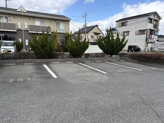 アメニティー白浜Ｂの駐車場