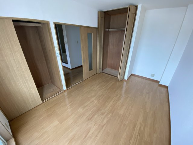 アヴニールユキの居間・リビング