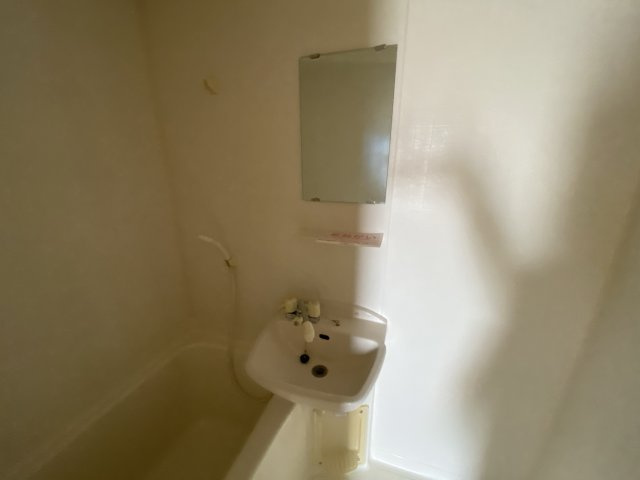 アヴニールユキの洗面所