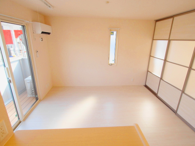 ホワイトリリーの居間・リビング