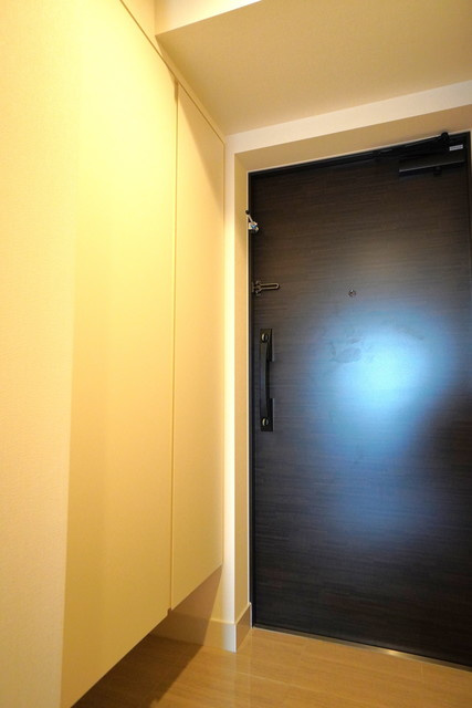 アヴァンカーサ町屋の玄関|※写真は同タイプ住戸です。