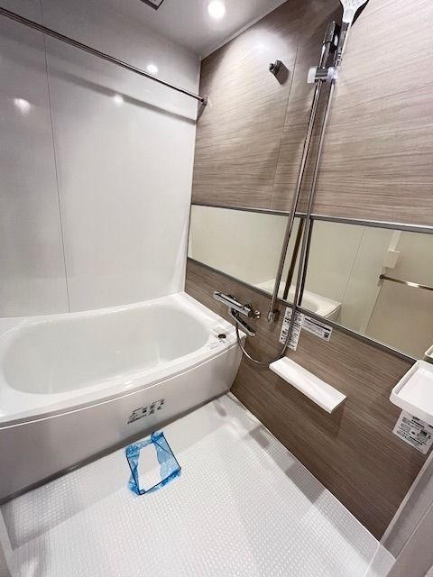 レジディア中目黒Ⅱの浴室