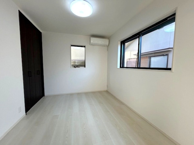 【洋室】 | 出口5丁目戸建