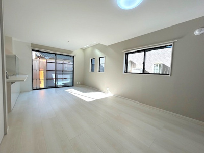 【居間・リビング】 | 出口5丁目戸建