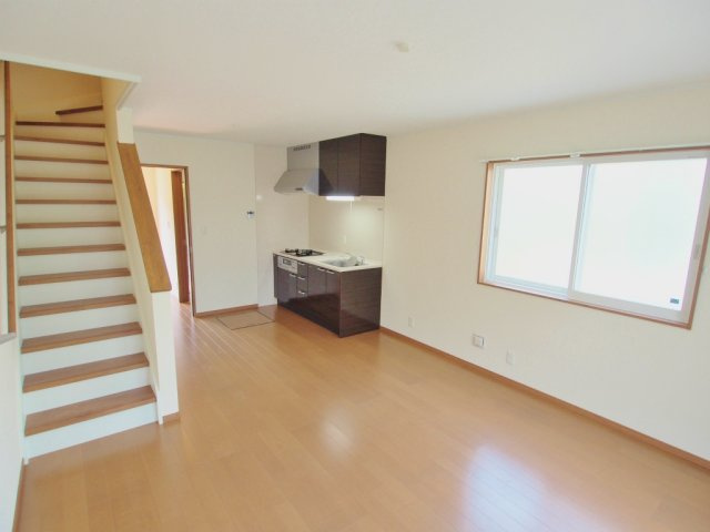 VILLA MONZEN Ⅱの居間・リビング