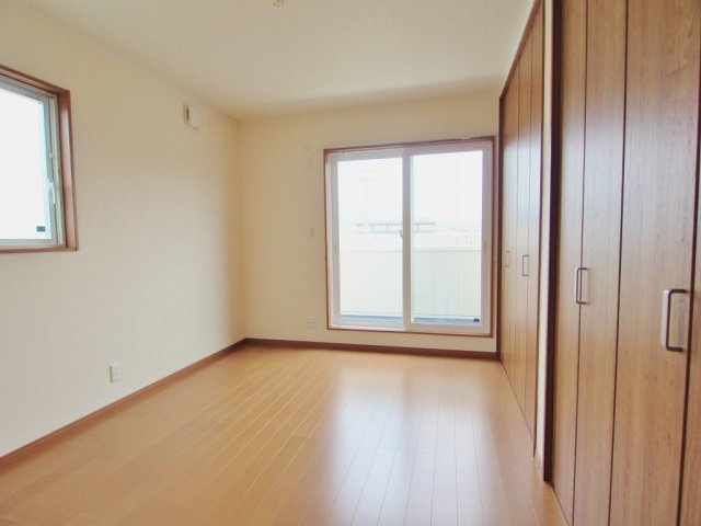 VILLA MONZEN Ⅱの洋室