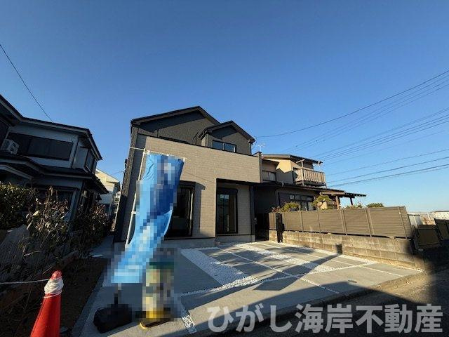 平塚市唐ケ原　新築戸建の前面道路含む現地写真|現地外観