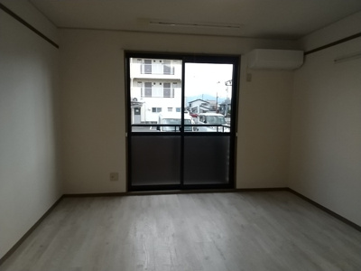 【居間・リビング】 | ひかりハイツ　Ｂ棟