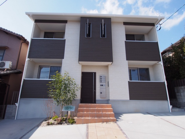 ヴァンヴェール八木