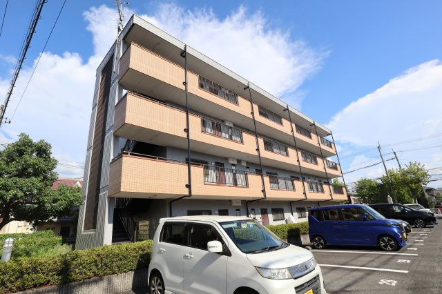 アメニティ前栽２号館の外観