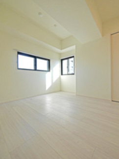 【内装】 | FARFALLA