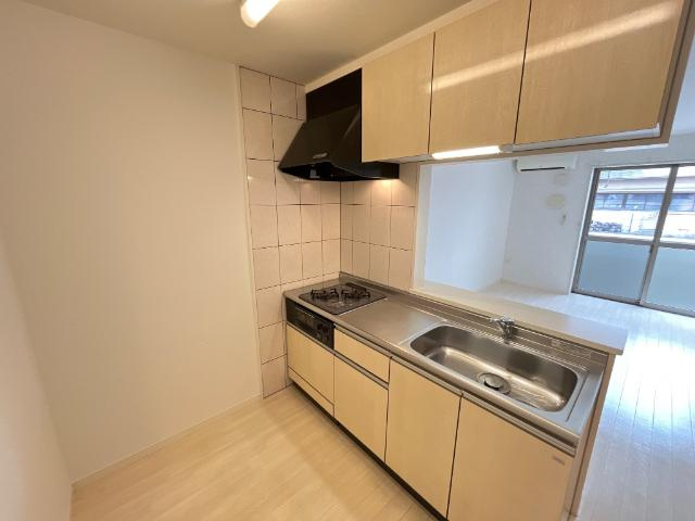 エクセレンス東野Ⅲ番館のキッチン|キッチン