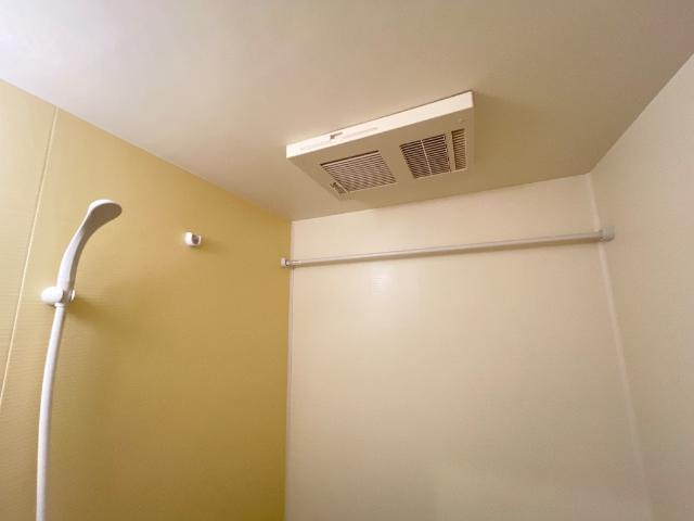 エクセレンス東野Ⅲ番館のその他|浴室乾燥機