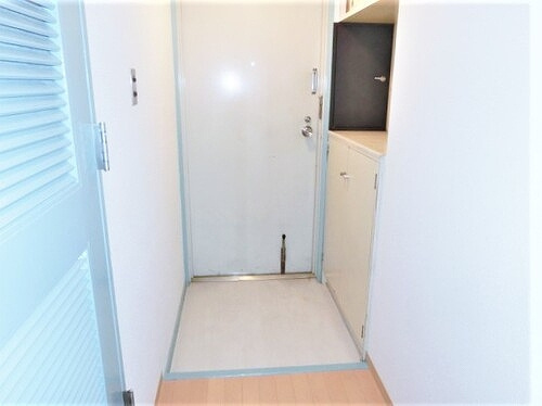 みゆきパークマンションＡ棟の玄関|玄関・玄関収納　※2016年8月撮影