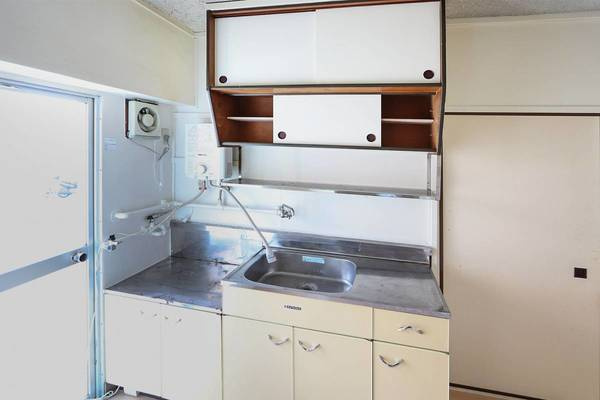 ビレッジハウス願万地2号棟のキッチン|ビレッジハウスの同一物件・同一タイプの間取りの写真です