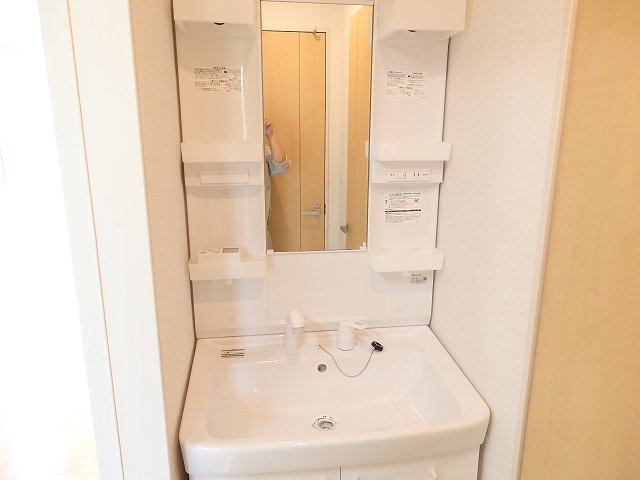 ベルベアーノⅡの洗面所|使いやすい洗面所です