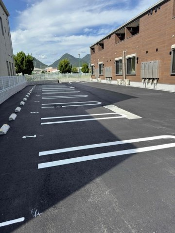 カーサ・ピアッツァ　晴海の駐車場|駐車スペースもあります