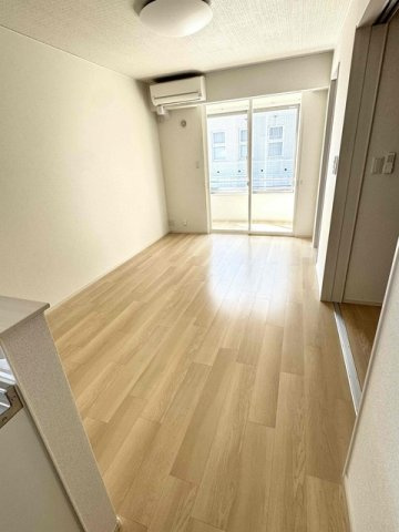 カーサ・ピアッツァ　晴海の居間・リビング|ゆったりとした居間です