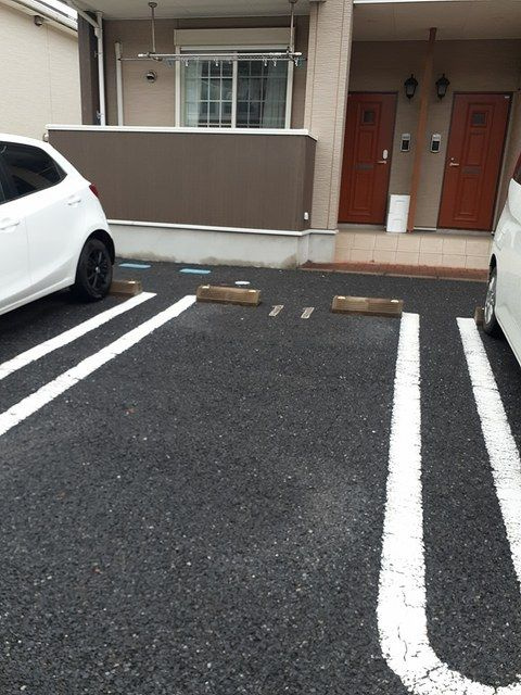 アンソレイユＢ棟の駐車場