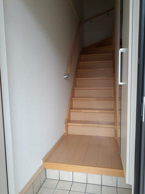 アンソレイユＢ棟の玄関