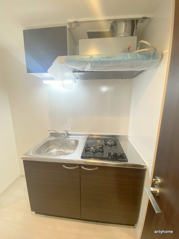 エステムコート大阪グラビティ　仲介手数料無料のキッチン