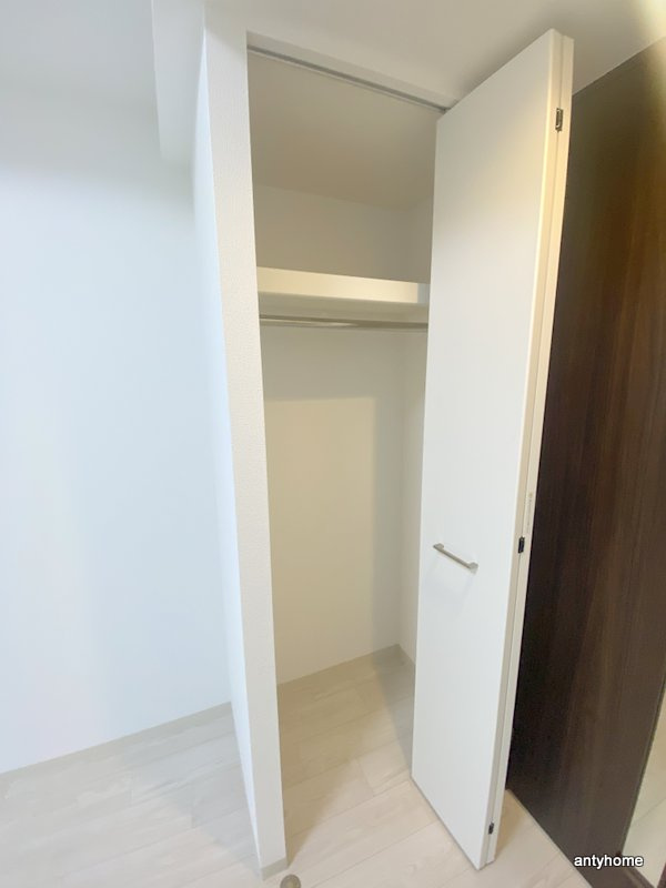 エステムコート大阪グラビティ　仲介手数料無料の収納