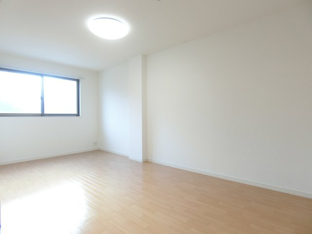 フレアマンションⅡの洋室