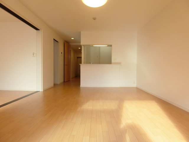 フレアマンションⅡの居間・リビング