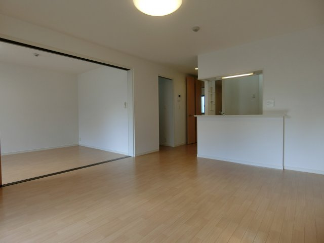 フレアマンションⅡの居間・リビング