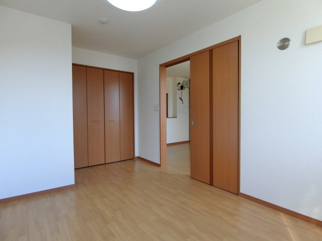 フローラルコート桜の洋室|イメージ206号室の写真