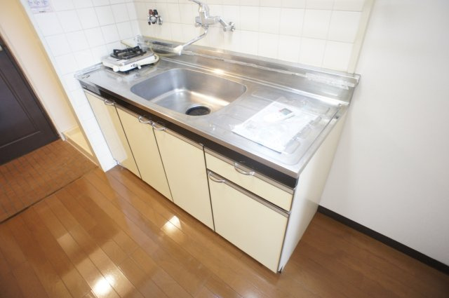 エクセレント河のキッチン