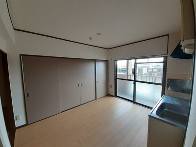 【居間・リビング】 | アーバンハウス鴨川