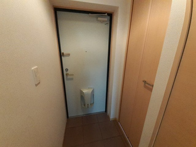 【玄関】 | エコー　ウエスト