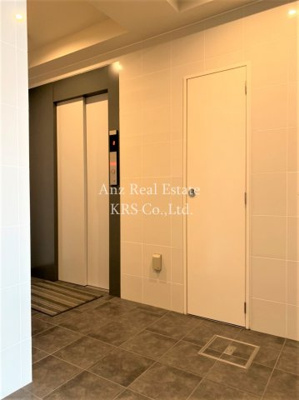 【ロビー】 | ロイヤルコート立売堀 | 落ち着いた雰囲気のロビーです♪