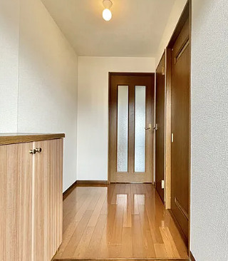 【玄関】 | Ｓ・Ｋマンション５