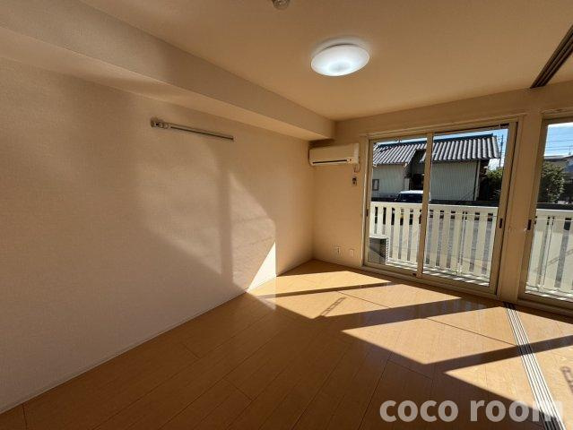 アイリス・ガーデン・コートの玄関