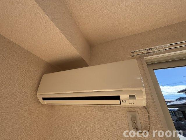 アイリス・ガーデン・コートの居間・リビング