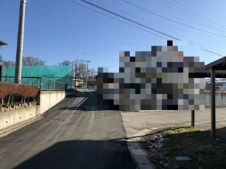 【前面道路含む現地写真】