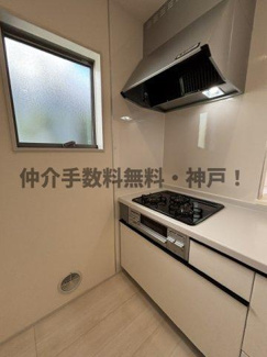 【キッチン】 | 神戸市西区糀台1丁目　新築戸建2号棟　仲介手数料無料！ | 使いやすいキッチンです