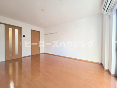 【居間・リビング】 | メープルガーデン