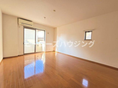 【居間・リビング】 | メープルガーデン