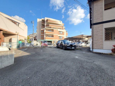 【駐車場】 | メープルガーデン