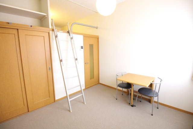 レオパレスｇｒｏｗの居間・リビング