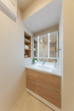 三面鏡付洗面化粧台