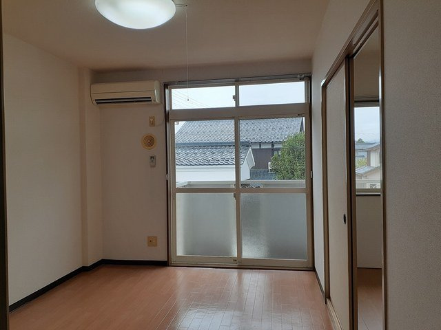 ソレイユ３６５の居間・リビング