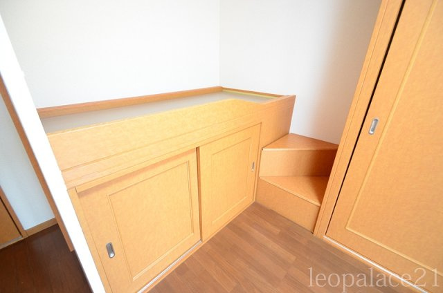 レオパレスプラヌス木津の内装|お部屋によって設備が異なる場合がございます