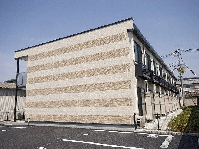 レオパレスブルーメ