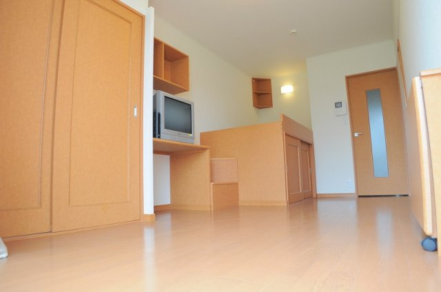 レオパレス相楽の居間・リビング|お部屋によって設備が異なる場合がございます