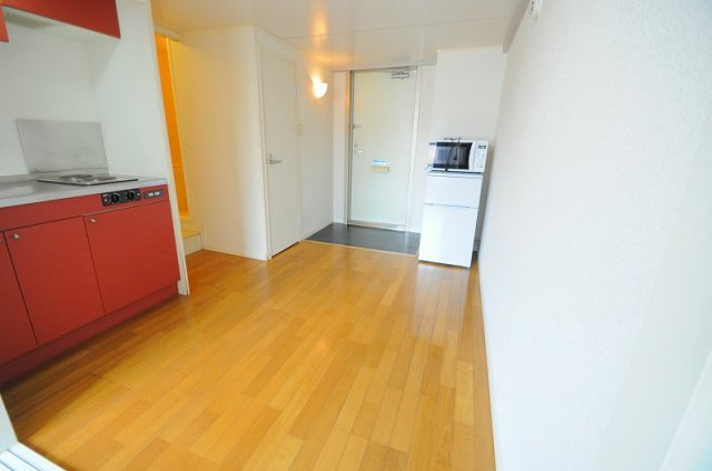 レオパレス相楽台の玄関|お部屋によって設備が異なる場合がございます