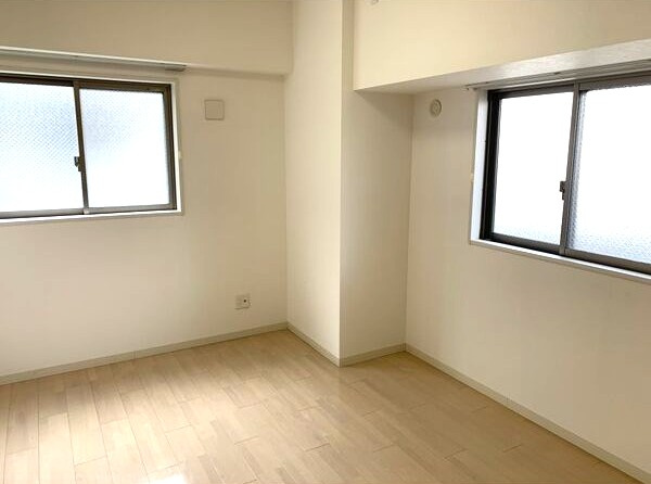 GRANDUKE鶴舞の寝室